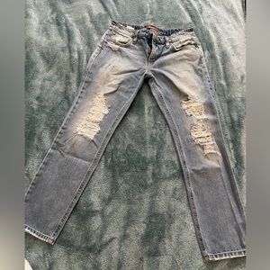 Loose fitted ankle Joe jeans